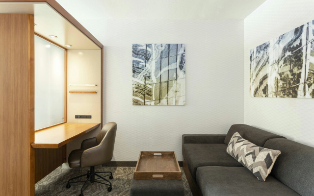 photo 4 of SpringHill Suites Philadelphia Airport Ridley Park