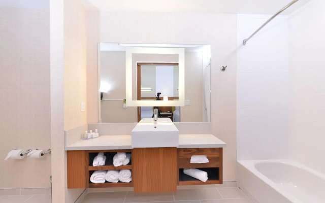 photo 4 of SpringHill Suites Raleigh Cary