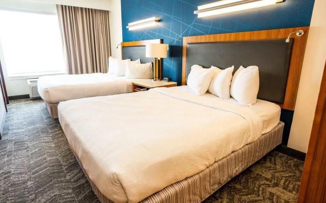 photo 4 of SpringHill Suites by Marriott San Antonio Alamo Plaza/Convention Center