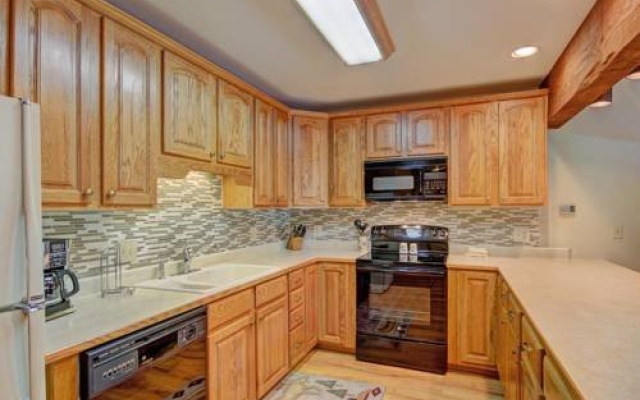 photo 5 of Spruce Island 2 2 Br condo by RedAwning