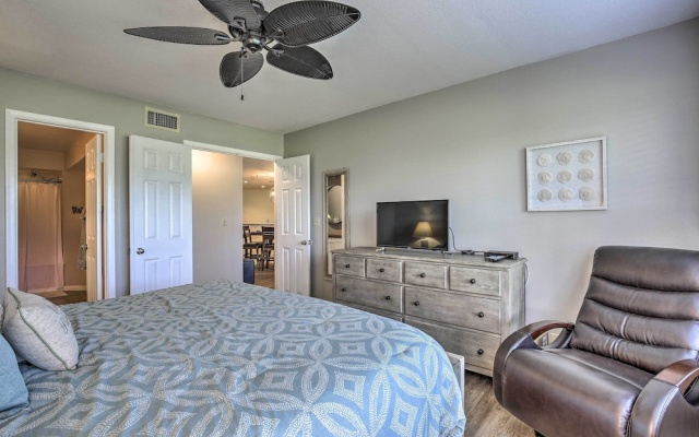 photo 4 of St Pete Condo w/ Heated Pool - 3 Miles to Beach!