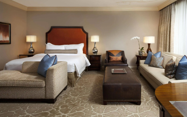 photo 3 of Houston Grand Hotel - River Oaks