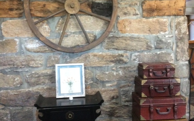 photo 2 of Stagecoach House Inn