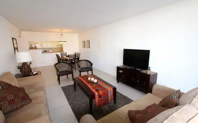 photo 3 of Standard 1 Bedroom Ocean View Or805