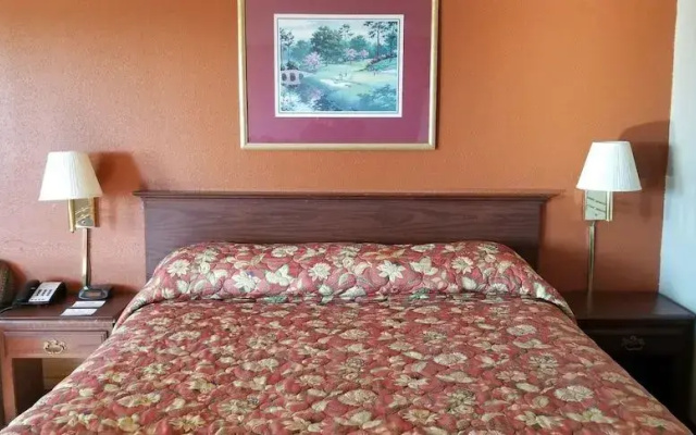 photo 5 of Sweetwater Inn