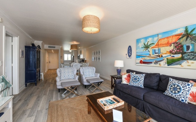 photo 3 of Stay Siesta Dunes, #300; by Beachside Management