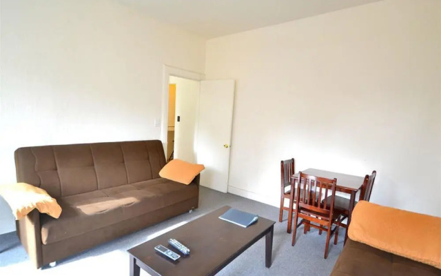 photo 3 of Stay Smart NYC 152 East 21st Street