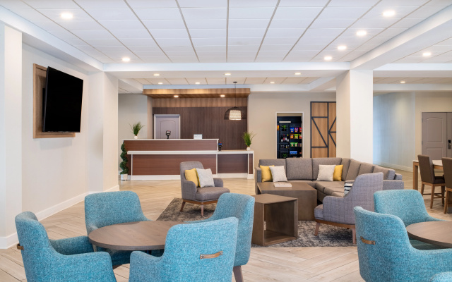 photo 2 of Staybridge Suites Atlanta Airport by IHG