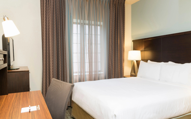 photo 4 of Staybridge Suites Chicago-Oakbrook Terrace by IHG