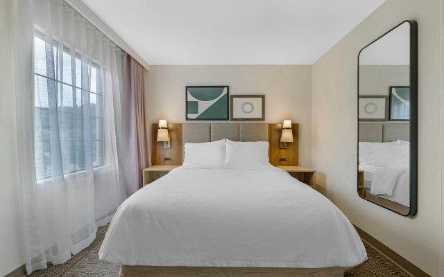 photo 3 of Staybridge Suites East Stroudsburg - Poconos by IHG