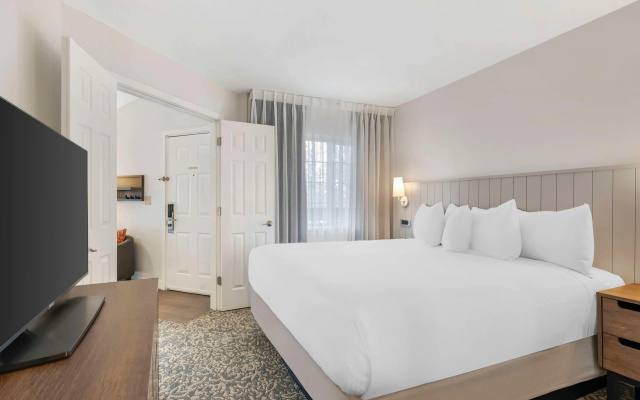 photo 3 of Sonesta ES Suites Dulles Airport