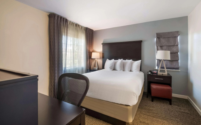 photo 4 of Sonesta ES Suites Dulles Airport