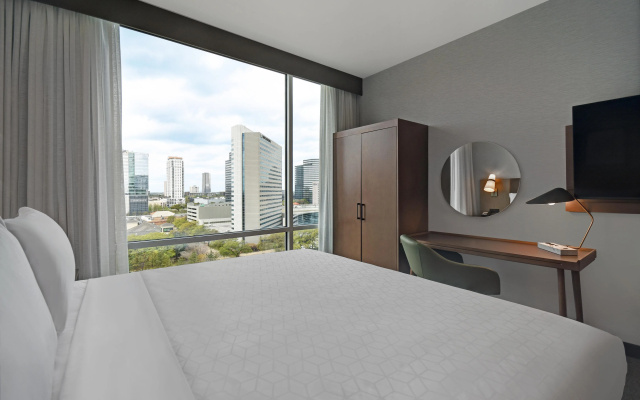 photo 3 of Staybridge Suites Houston Galleria Area by IHG