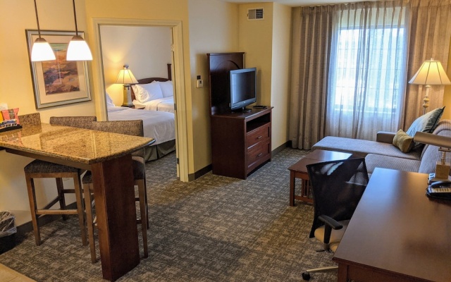 photo 4 of Staybridge Suites Indianapolis-Carmel