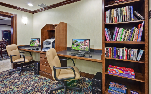 photo 2 of Staybridge Suites Indianapolis-Carmel by IHG