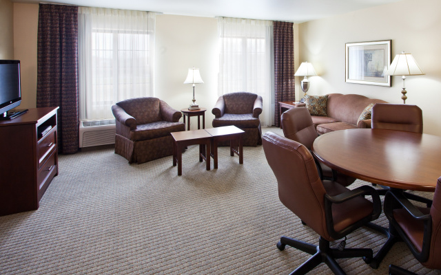 photo 5 of Staybridge Suites Lansing - Okemos by IHG