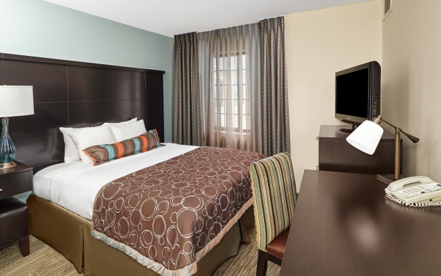 photo 5 of Staybridge Suites, Lincolnshire by IHG