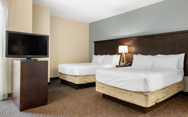 photo 3 of Staybridge Suites St. Petersburg Downtown by IHG