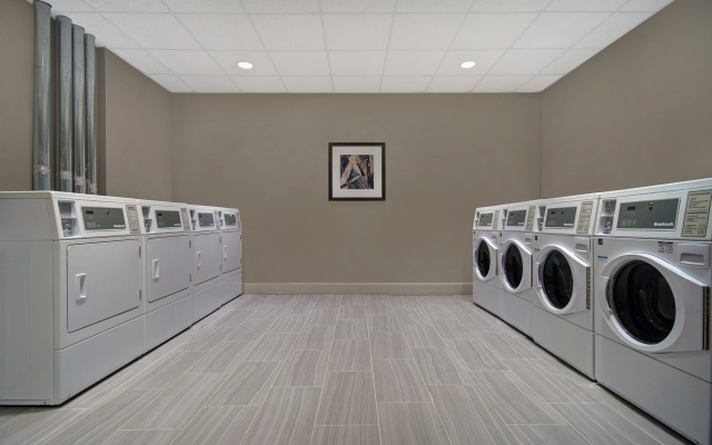 photo 5 of Staybridge Suites Sterling Heights - Detroit by IHG