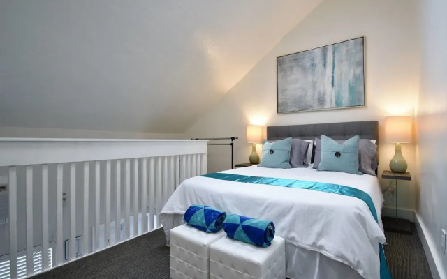 photo 5 of Steps From THE Ocean Trendy Designer Loft Unit 6