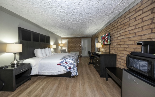 photo 5 of Red Roof Inn Monroe