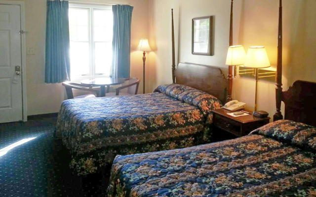 photo 2 of Stratford Motor Inn East Ellijay