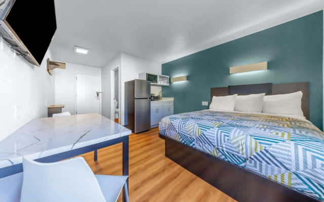 photo 2 of Studio 6 Seattle, WA – Sea-Tac Airport South