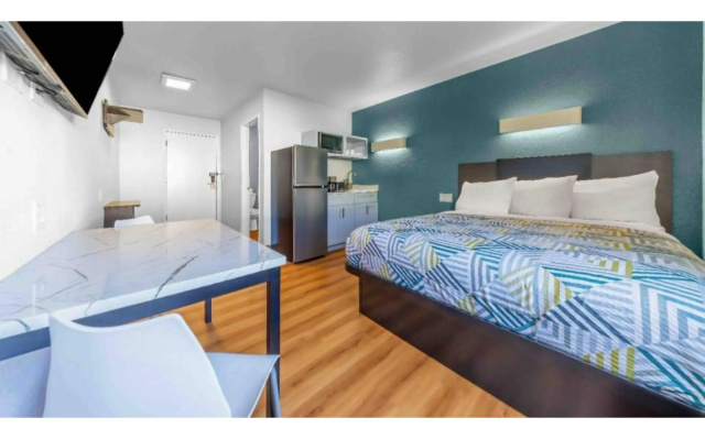 photo 3 of Studio 6 Seattle, WA – Sea-Tac Airport South