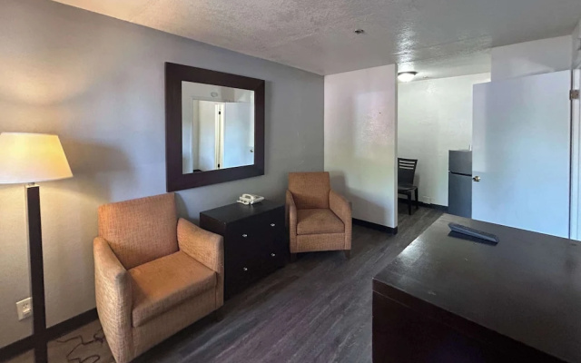 photo 5 of Studio 6 Tempe, AZ – Elliot Road