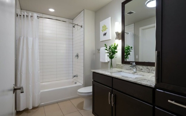 photo 2 of Bold CozySuites w/pool, gym, roof #10