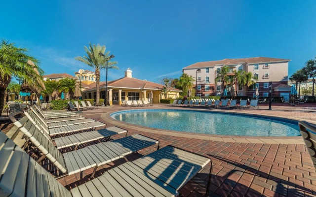 photo 3 of Stunning 3 Bed 2 Bath Condo Located in the Fabulous Vista Cay