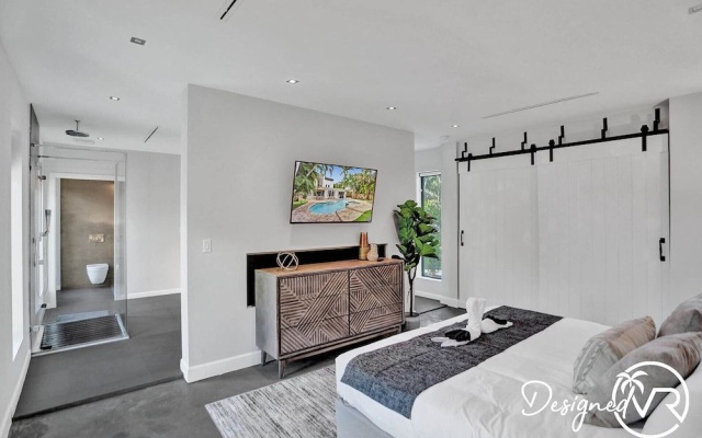 photo 4 of Stunning 5 BR with Heated Pool & Gaming