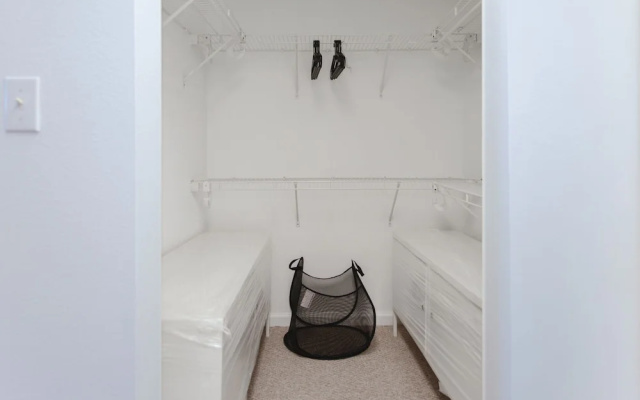 photo 4 of Stunning Apartment W pool & Gym- Parking