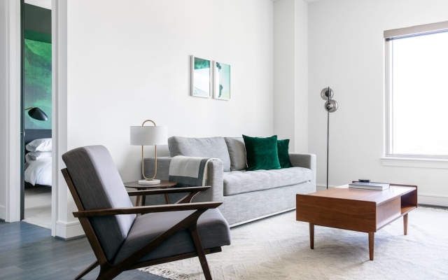 photo 4 of Stylish 1BR1BA in Downtown by Lyric