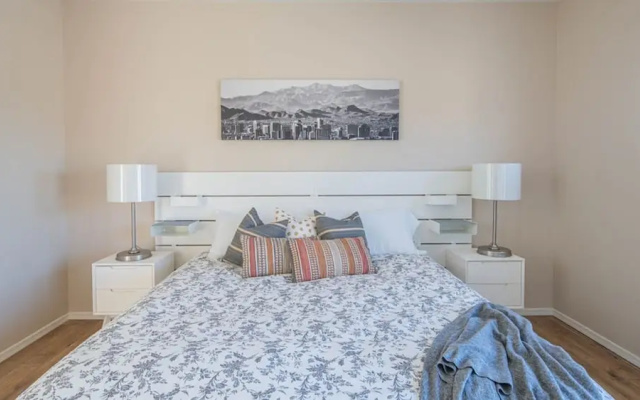 photo 2 of Stylish Cave Creek 3 Bdrm Vacation Home!