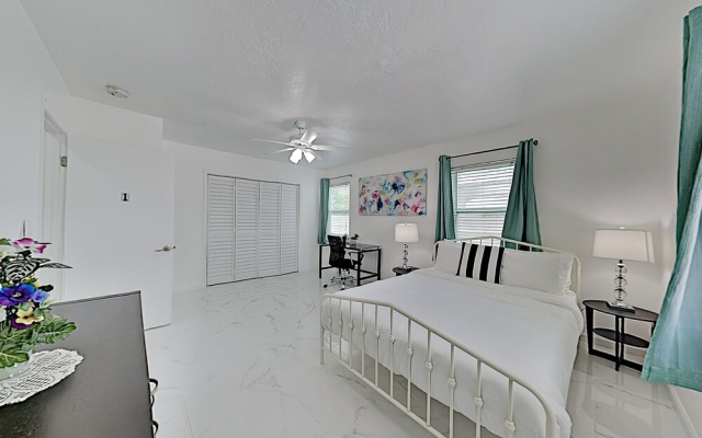 photo 3 of Stylish Getaway W/ New Interior & Private Hot Tub 4 Bedroom Home