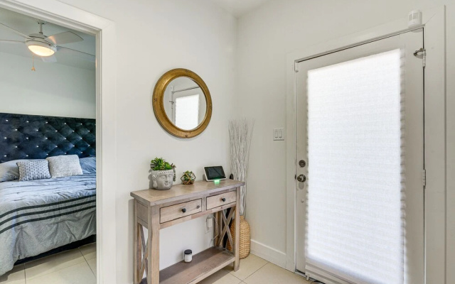 photo 4 of Pet-friendly Houston Townhome: 2 Mi to Downtown