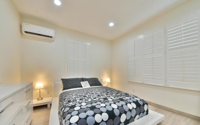 photo 5 of Stylish Modern Home by Disneyland & Downtown