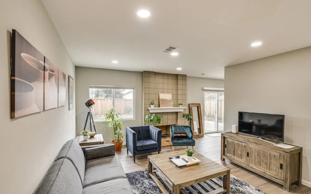 photo 4 of Stylish San Jose Retreat - 7 Mi to Downtown