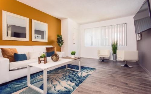 photo 4 of Stylish Theme Park Suites