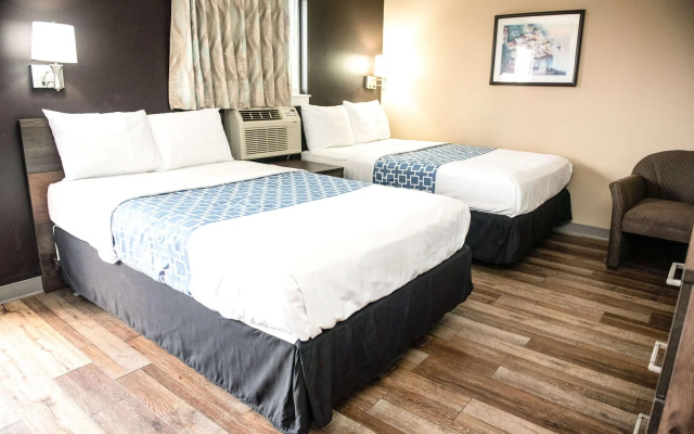 photo 4 of Suburban Extended Stay Hotel Charlotte-Ballantyne