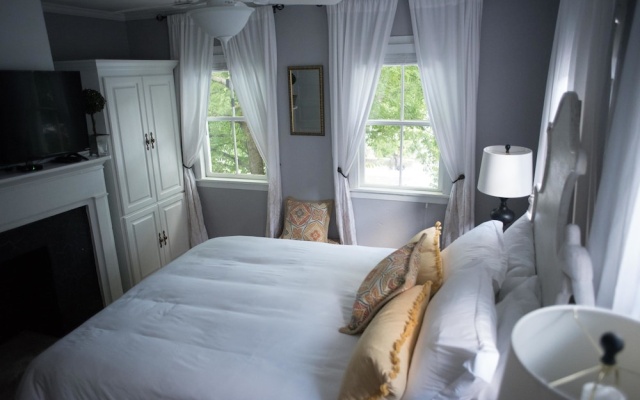photo 3 of Suites on Cannon