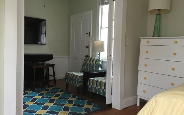 photo 2 of Suites on Coming
