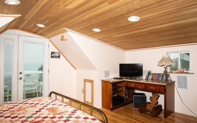 photo 4 of Sullishak 3 Bedrooms 2.5 Bathrooms Home