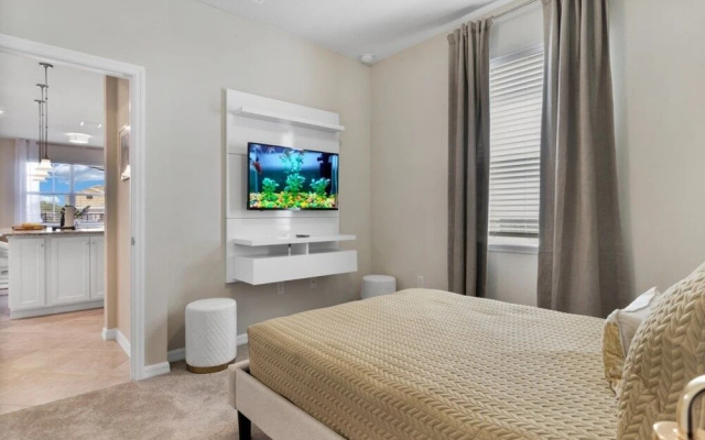 photo 4 of summer Deal! 5 Bdrm Solterra Home! 5 Bedroom Villa by RedAwning