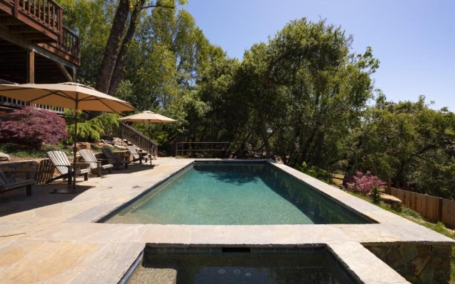 photo 3 of Summers House