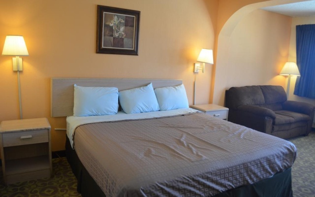 photo 4 of Summit Inn Hotel  Suites