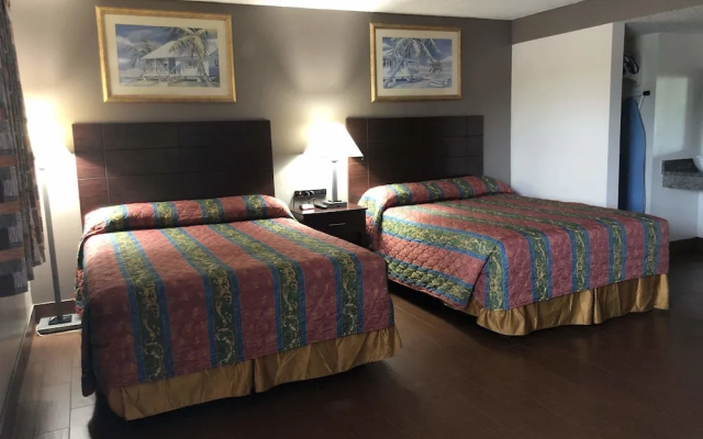 photo 4 of Sun Coast Inn