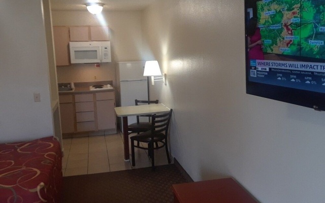 photo 5 of Extended Stay InTown Suites Houston TX - Greenspoint