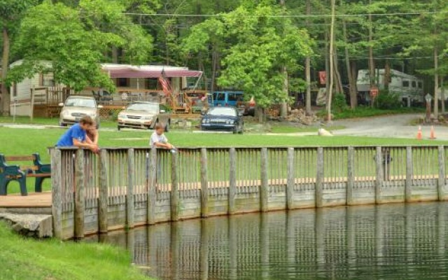 photo 3 of Sun Valley Camping Resort Deluxe Cottage 6